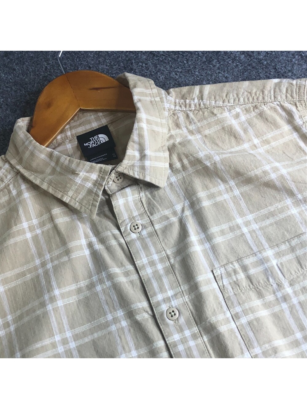 The North Face Shirt Men XL Beige Plaid Short Sleeve Button Lightweight Packable
